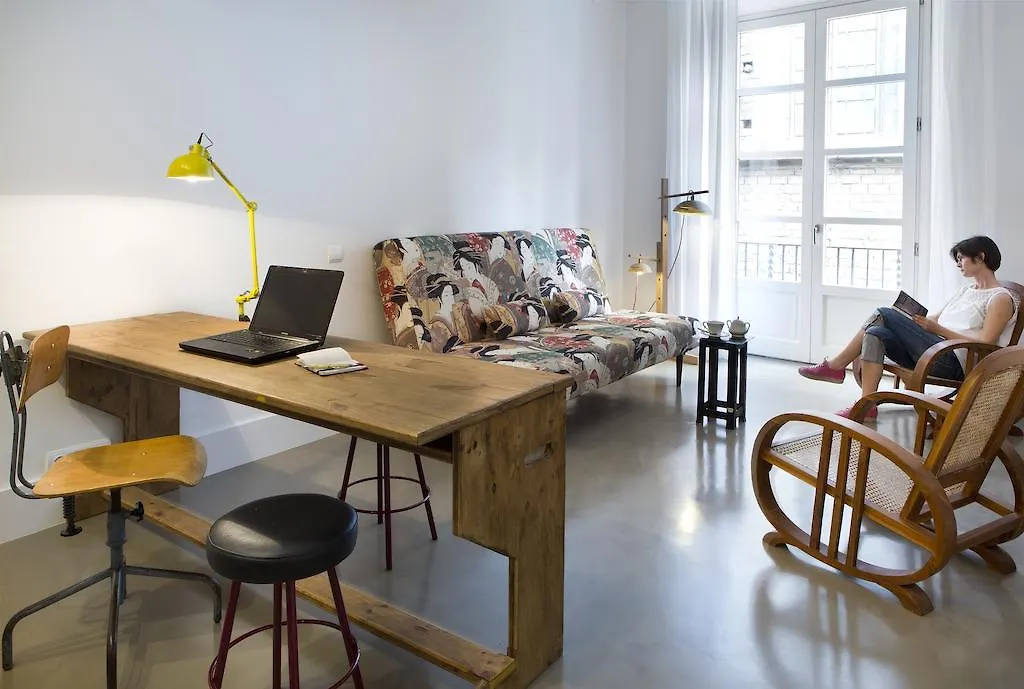Best House Best Place Barcelona 0*,  Spanien